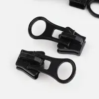 Бегунок для молнии &laquo;Трактор&raquo;, №8, чёрный