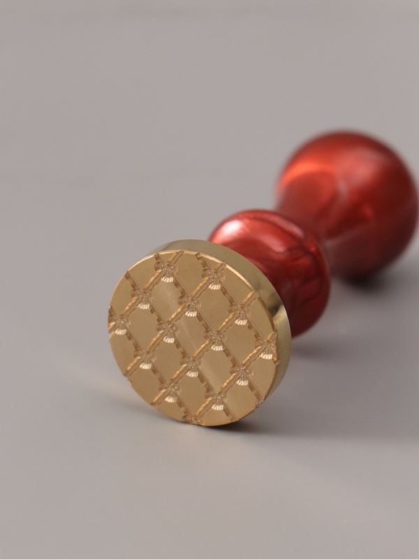 Печать для сургуча с пластиковой ручкой "Сетка с бантиками" 6,3х2,5х2,5 см