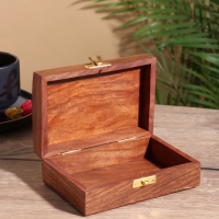 Шкатулка &laquo;Дельфины&raquo;, 15.5&times;10.5&times;5.5 см, дерево шишам, латунь