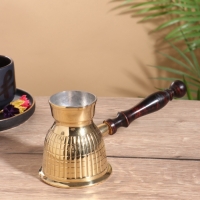 Турка с деревянной ручкой, латунь, 9&times;23&times;10 см