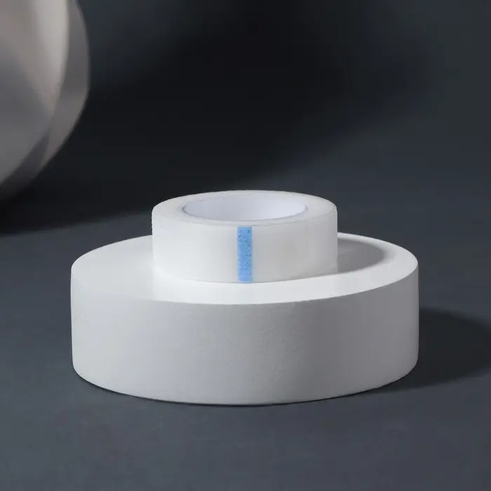 Лента для наращивания ресниц, на клеевой основе, 1.2 см &times; 4.5 м