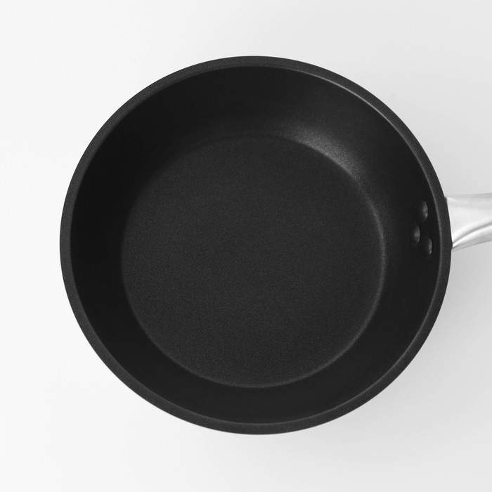 Сковорода из нержавеющей стали Hanna Kn&ouml;vell, d=22 см, h=5,5 см, толщина стенки 0,6 мм, длина ручки 21,5 см, антипригарное покрытие, индукция