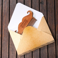 Расческа для бороды &laquo;Нет шансов&raquo;