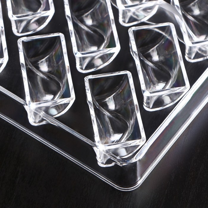 Форма для конфет и шоколада KONFINETTA &laquo;Плетёный батон&raquo;, 27,5&times;17,5&times;2,5 см, 21 ячейка 3,5&times;1,5&times;1,5 см, цвет прозрачный