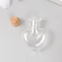 Маленькая стеклянная баночка &laquo;Бутыль: сердце с пробкой&raquo;, для творчества и декора, 1&times;2.2&times;2.6 см