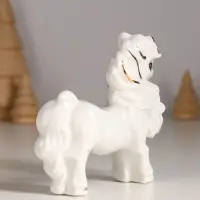 Сувенир керамика "Лошадка с бантом" белый с золотом 9,5х3х9,5 см