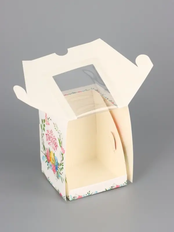 Коробка подарочная пасхальная с окном &laquo;Пасхальный венок&raquo; 9.5&times;9.5&times;12.5 см