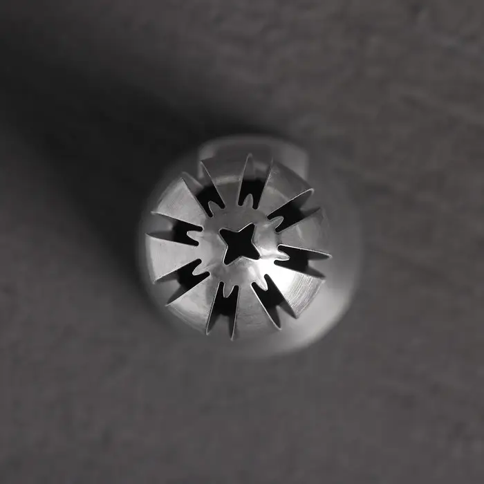 Насадка кондитерская &laquo;Сфера.Прорези с каплей и звездой&raquo;, d=3 см, выход 2,3 см, нержавеющая сталь