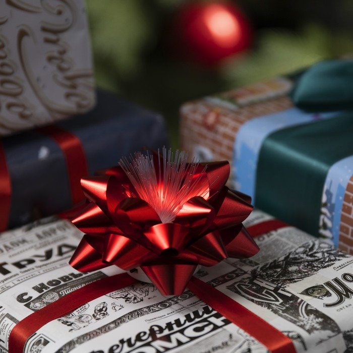 Светодиодная игрушка &laquo;Бант-звезда&raquo; 9 &times; 6 &times; 9 см, батарейки LR44х3 (в комплекте), свечение мульти, красная