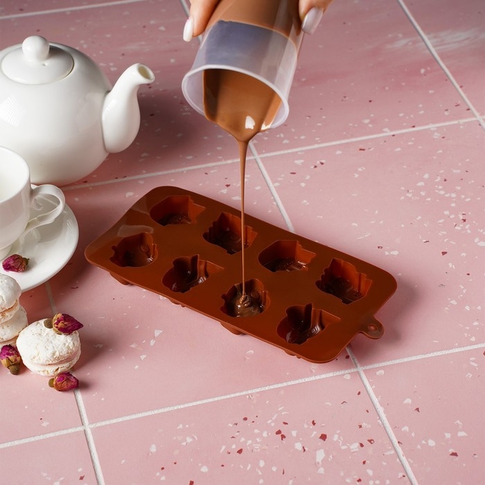 Форма для мармелада Доляна &laquo;Машинки&raquo;, силикон, 21&times;11 см, 8 ячеек (4,3&times;3,5 см), цвет коричневый