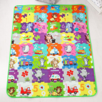 Игровой коврик для детей на фольгированной основе &laquo;Малыши зверята&raquo;, размер 180х150x0,5 см, Крошка Я