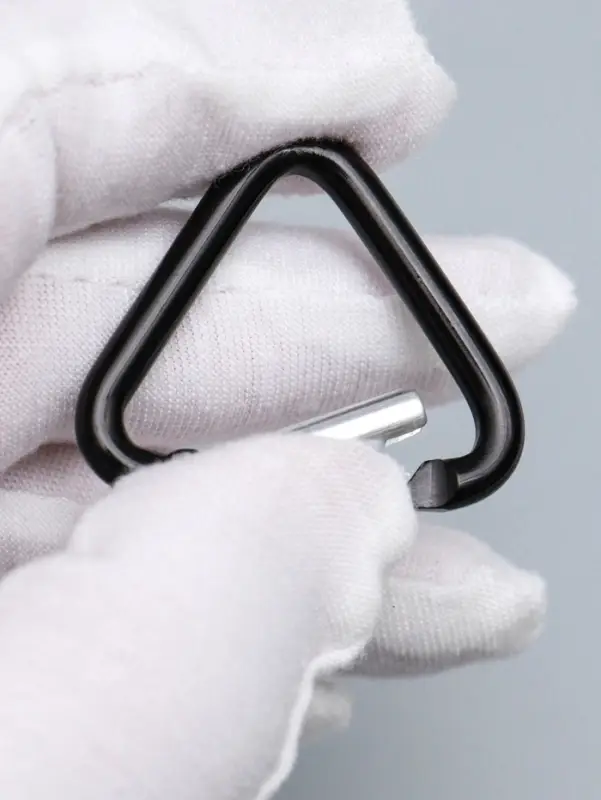 Карабин треугольник, 3,5 см. МИКС