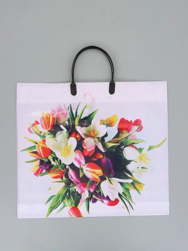 Пакет "Весенний вальс", полиэтиленовый с пластиковой ручкой, 38 х 34 + 3 см, 90 мкм