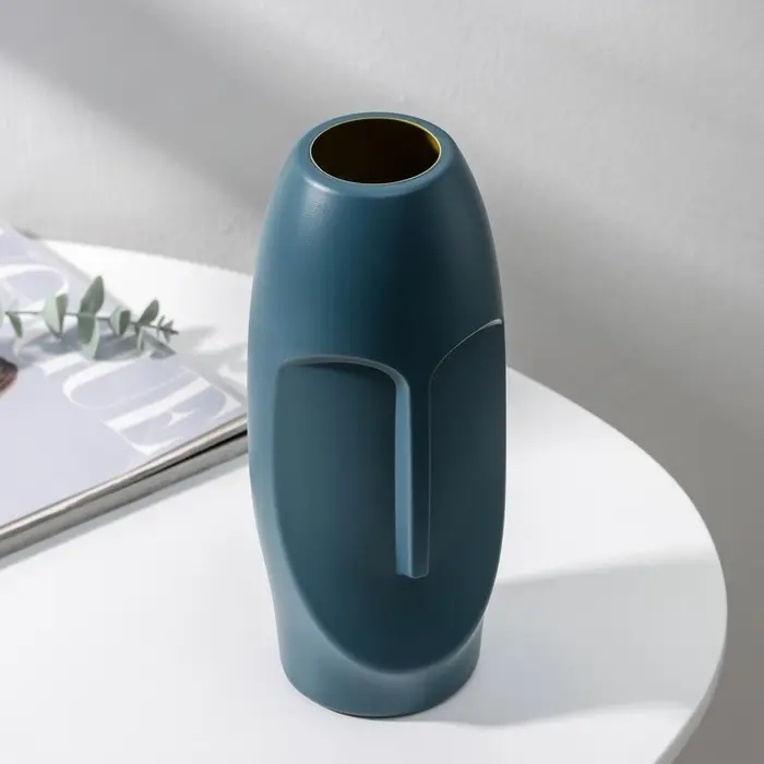 Ваза &laquo;Взор&raquo;, 10&times;10&times;24.5 см, 1.3 л, МИКС