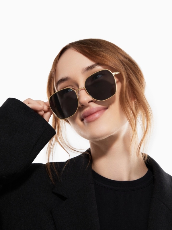 Очки солнцезащитные uv 400, дужка 13.1 см, ширина 12.4 см, линза 5.1&times;5.3 см