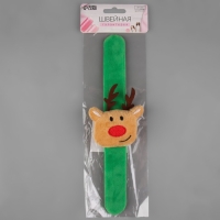 Игольница на браслете &laquo;Олень&raquo;, 23 &times; 7 см, цвет зелёный/коричневый