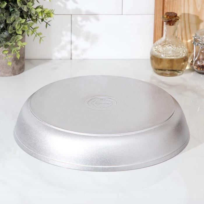 Сковорода KUKMARA, 30&times;5.5 см, алюминий, цвет хромированный