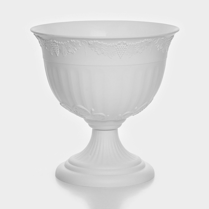 Кашпо уличное на ножке &laquo;Ангара&raquo;, 8 л, цвет белый