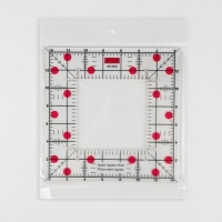 Линейка для квилтинга и пэчворка, с отверстием, 15 &times; 15 см, толщина 3 мм, цвет прозрачный/розовый