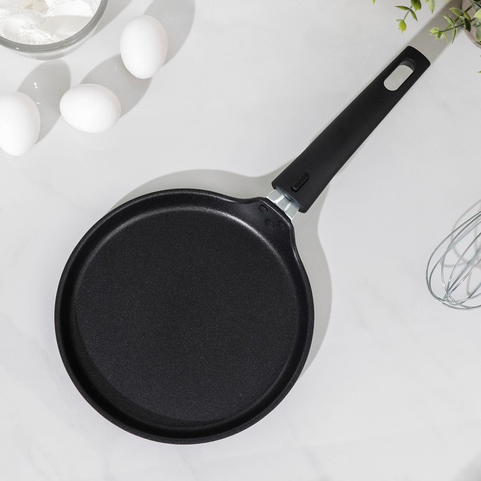 Сковорода блинная &laquo;Традиция&raquo;, d=20 см, съёмная ручка, антипригарное покрытие, цвет чёрный