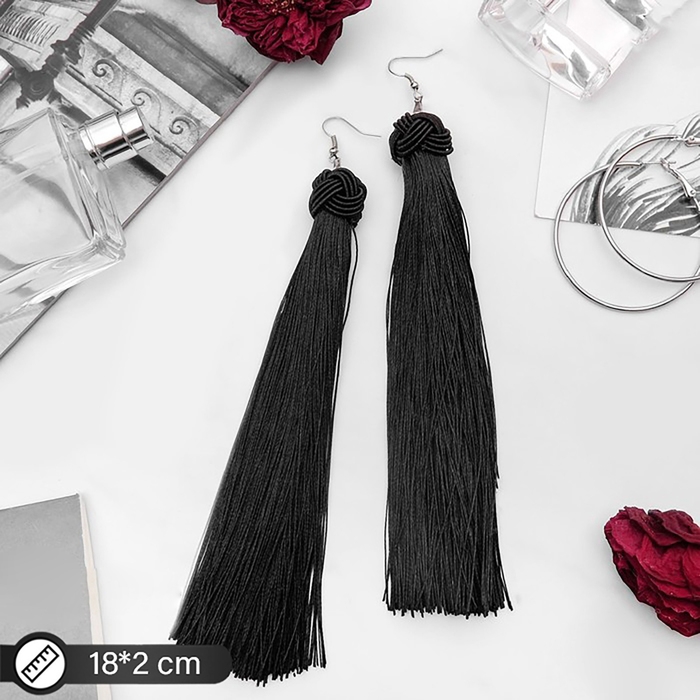 Серьги &laquo;Кисти&raquo; романс, цвет чёрный в серебре, длина кисти 16 см