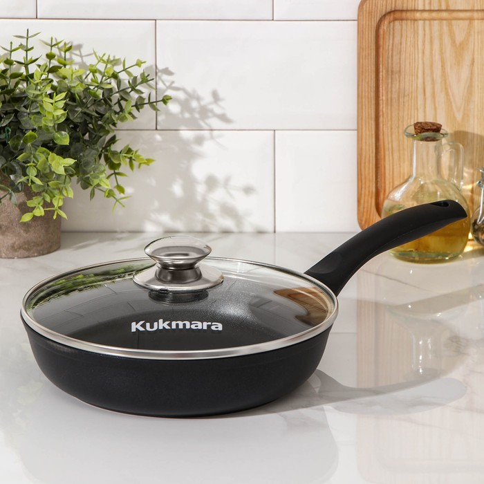 Сковорода &laquo;Традиция&raquo;, d=22 см, пластиковая ручка, стеклянная крышка, утолщённое дно, антипригарное покрытие, цвет чёрный