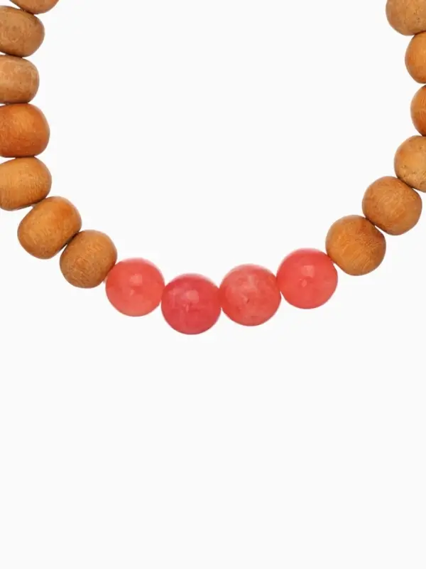 Браслет из сандалового дерева с агатом, длина 18 см, цв. красный