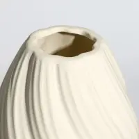 Ваза керамика настольная "Кеннет" 20,5х11,5х7 см, белый