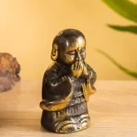 Сувенир бронза "Монах" 5х4х8 см