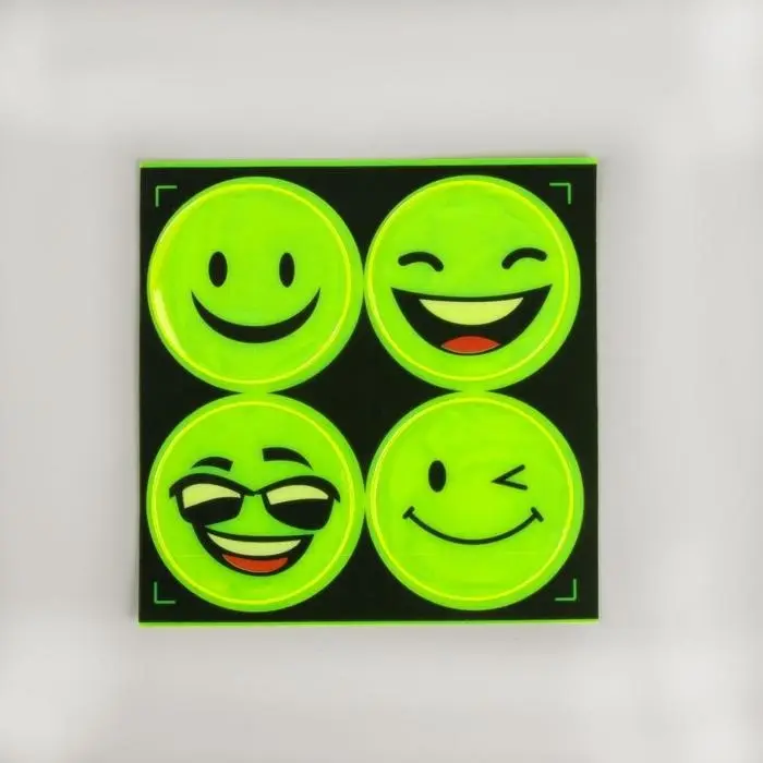 Светоотражающие наклейки &laquo;Смайлы&raquo;, d=5 см, 4 шт. на листе, жёлтые