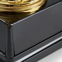 Кубок Meritus, большой, золотистый