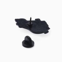 Значок &laquo;Капибара&raquo; не волнуйся, оранжевый в чёрном металле