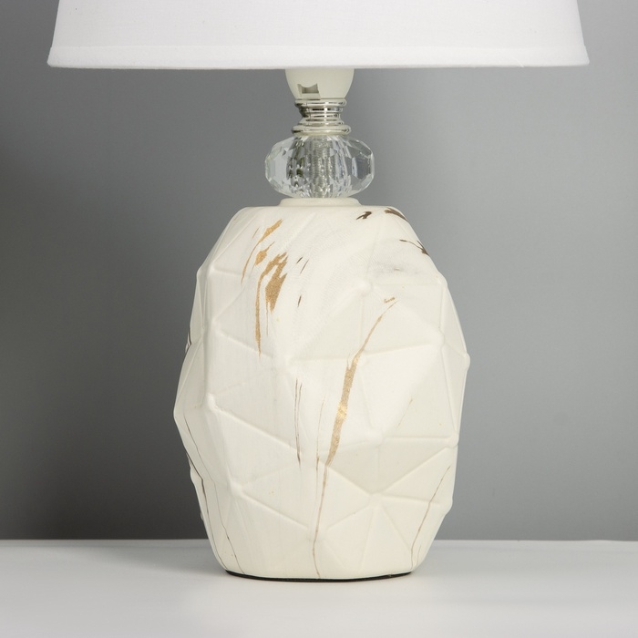 Лампа настольная "Дух" 1х40Вт Е14 белый 20х20х34см