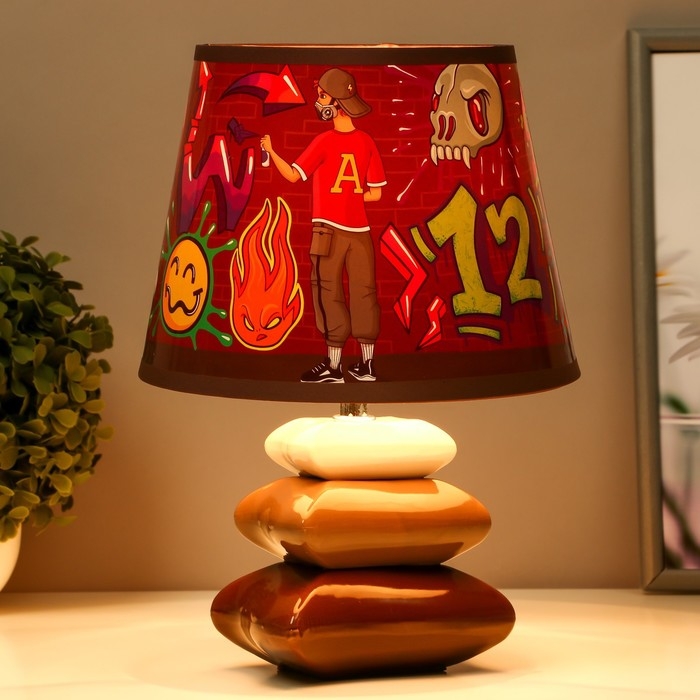 Настольная лампа "Граффити" Е14 15Вт 20х20х28 см RISALUX