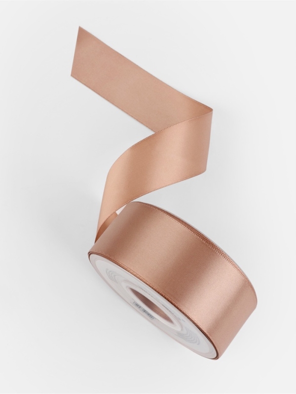 Лента атласная двухсторонняя №812 38мм*25&plusmn;1м телесный TR