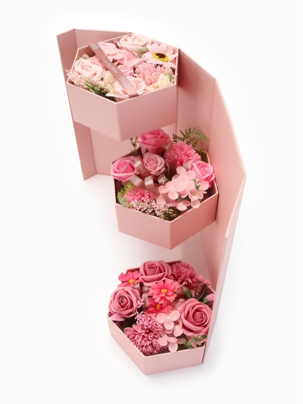 Трехуровневания мыльная композиция розовая