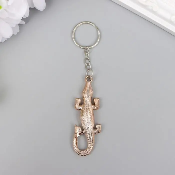 Брелок пластик под металл "Золотой крокодил" 5,4х2х0,7 см