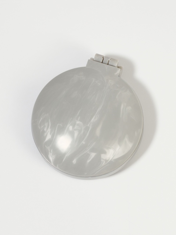 Расческа массажная складная круг МРАМОР d7/7,5*7*2,5см пластик серый пакет QF