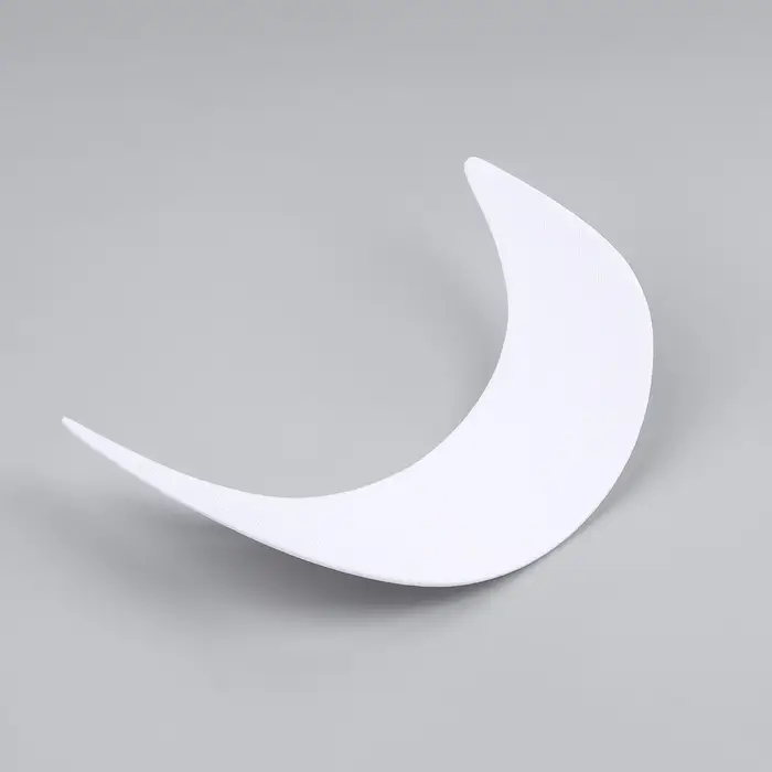 Козырёк для кепки, гнутый, 5.5&times;19 см, белый