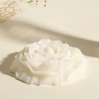 Свеча интерьерная "Бутон пиона" белая 16х14х4 см