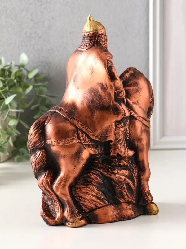 Фигура гипс &laquo;Всадник на лошади с мечом&raquo;, 25&times;19&times;11 см