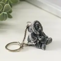 Брелок "Хант с трубкой маленький" 3,5 см