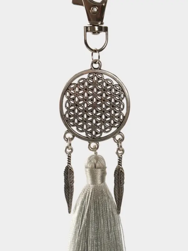 Брелок-кисточка "Ловец снов" 17 см, цв. серебристый