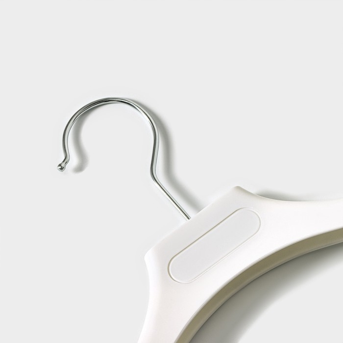 Плечики - вешалка для одежды, широкие плечи, 31&times;4&times;17 см, цвет белый