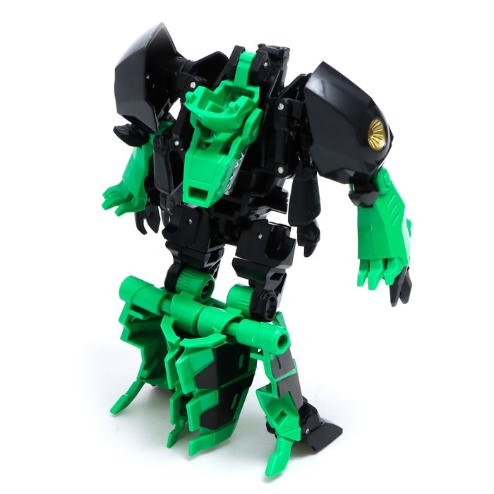 Робот &laquo;Динобот&raquo;, трансформируется