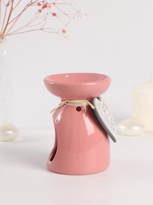 Аромалампа керамика "Резное сердце" розовая 8х8х11,2 см