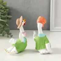 Сувенир полистоун "Гусь и гусыня в зелёных нарядах" набор 2 шт 6х11х11,7 см