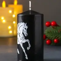 Свеча столб 50*100 мм с накаткой "Символ года" , Конь, черная