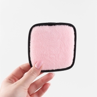 Спонж д/умывания полиэстер квадрат с подвесом 10,5*1,5см розовый пакет QF