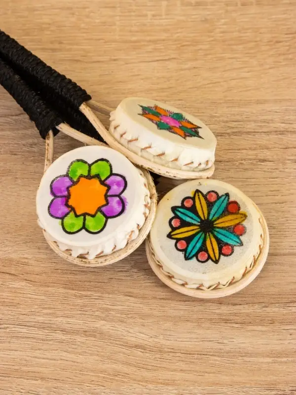 Сувенирный музыкальный инструмент "Клон Тонг" пластик, ротанг, 10х3х30 см